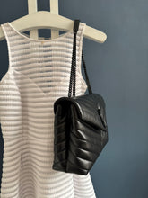 Lade das Bild in den Galerie-Viewer, YSL LOULOU MEDIUM