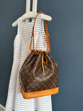Lade das Bild in den Galerie-Viewer, LOUIS VUITTON NOÉ GRANDE