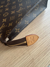 Lade das Bild in den Galerie-Viewer, LOUIS VUITTON TOILETTE 26
