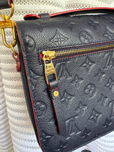 Lade das Bild in den Galerie-Viewer, LOUIS VUITTON MÉTIS EMPREINTE