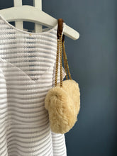 Lade das Bild in den Galerie-Viewer, YSL PUFFER