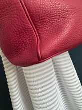 Lade das Bild in den Galerie-Viewer, PRADA VITELLO DAINO