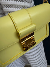 Lade das Bild in den Galerie-Viewer, MCM TRACY