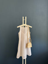 Lade das Bild in den Galerie-Viewer, JACQUEMUS LE-CHIQUITO