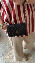 Lade das Bild in den Galerie-Viewer, CHANEL WOC