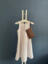 Lade das Bild in den Galerie-Viewer, LOUIS VUITTON CLUTCH
