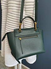 Lade das Bild in den Galerie-Viewer, CÉLINE BELT