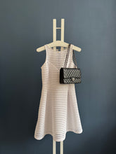 Lade das Bild in den Galerie-Viewer, CHANEL DOUBLE FLAP MEDIUM
