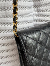 Lade das Bild in den Galerie-Viewer, CHANEL WOC