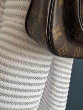 Lade das Bild in den Galerie-Viewer, LOUIS VUITTON PASSY