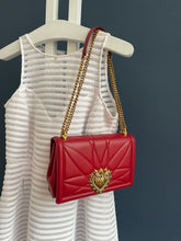 Lade das Bild in den Galerie-Viewer, DOLCE & GABBANA DEVOTION