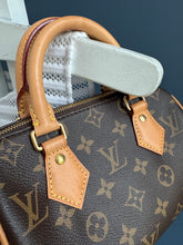Lade das Bild in den Galerie-Viewer, LOUIS VUITTON SPEEDY 20