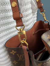 Lade das Bild in den Galerie-Viewer, LOUISS VUITTON NÉONOÉ