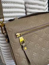 Lade das Bild in den Galerie-Viewer, LOUIS VUITTON MÉTIS EMPREINTE