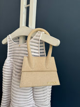 Lade das Bild in den Galerie-Viewer, JACQUEMUS LE-CHIQUITO