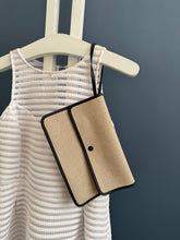 Lade das Bild in den Galerie-Viewer, MCM MÜNCHEN SHOPPER INKL. CLUTCH