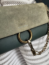 Lade das Bild in den Galerie-Viewer, CHLOÉ FAYE MINI