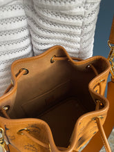 Lade das Bild in den Galerie-Viewer, MCM DESSAU BEUTEL