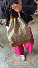 Lade das Bild in den Galerie-Viewer, LOUIS VUITTON NOÉ GRANDE