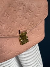 Lade das Bild in den Galerie-Viewer, LOUIS VUITTON MÉTIS EMPREINTE