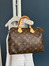 Lade das Bild in den Galerie-Viewer, LOUIS VUITTON SPEEDY 25