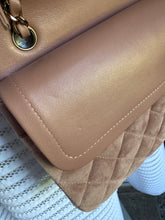 Lade das Bild in den Galerie-Viewer, CHANEL DOUBLE FLAP WILDLEDER
