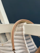 Lade das Bild in den Galerie-Viewer, LOUIS VUITTON NÉONOÉ BB EPI