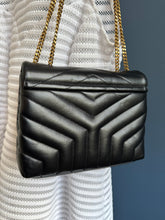 Lade das Bild in den Galerie-Viewer, YSL LOULOU SMALL