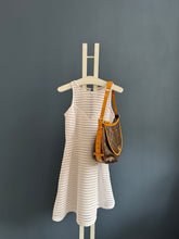 Lade das Bild in den Galerie-Viewer, LOUIS VUITTON TULUM GM