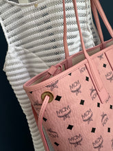 Lade das Bild in den Galerie-Viewer, MCM SHOPPER MEDIUM