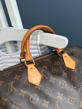 Lade das Bild in den Galerie-Viewer, LOUIS VUITTON SPEEDY 30