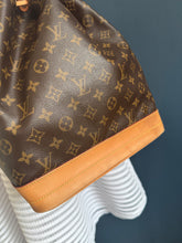 Lade das Bild in den Galerie-Viewer, LOUIS VUITTON NOÉ GRANDE