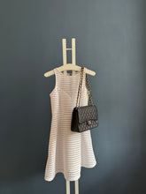 Lade das Bild in den Galerie-Viewer, CHANEL DOUBLE FLAP JUMBO