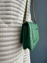 Lade das Bild in den Galerie-Viewer, CHANEL WOC