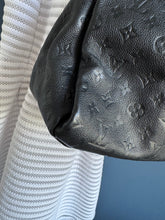 Lade das Bild in den Galerie-Viewer, LOUIS VUITTON ARTSY EMPREINTE