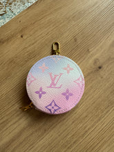 Lade das Bild in den Galerie-Viewer, LOUIS VUITTON MÜNZETUI