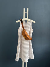 Lade das Bild in den Galerie-Viewer, MCM GÜRTELTASCHE