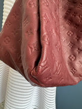 Lade das Bild in den Galerie-Viewer, LOUIS VUITTON ARTSY EMPREINTE