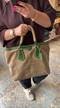 Lade das Bild in den Galerie-Viewer, PRADA BAG