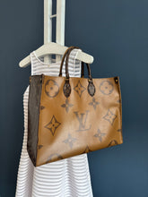 Lade das Bild in den Galerie-Viewer, LOUIS VUITTON ONTHEGO GM