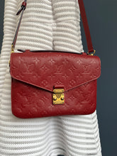 Lade das Bild in den Galerie-Viewer, LOUIS VUITTON MÉTIS EMPREINTE