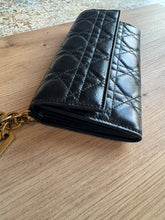 Lade das Bild in den Galerie-Viewer, DIOR VOYAGEUR GELDBÖRSE