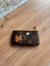 Lade das Bild in den Galerie-Viewer, LOUIS VUITTON KEY POUCH