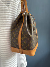 Lade das Bild in den Galerie-Viewer, LOUIS VUITTON NOÉ GRANDE
