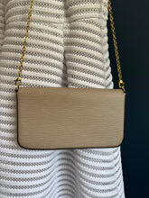 Lade das Bild in den Galerie-Viewer, LOUIS VUITTON FÉLICIE