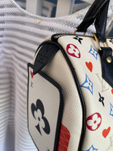 Lade das Bild in den Galerie-Viewer, LOUIS VUITTON SPEEDY 25 GAME ON