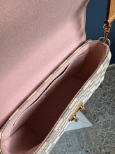 Lade das Bild in den Galerie-Viewer, LOUIS VUITTON CROISETTE