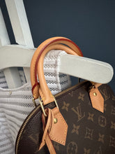 Lade das Bild in den Galerie-Viewer, LOUIS VUITTON ALMA BB