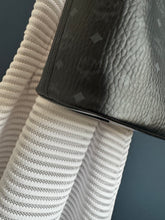 Lade das Bild in den Galerie-Viewer, MCM SHOPPER MEDIUM