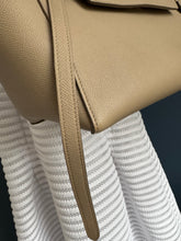 Lade das Bild in den Galerie-Viewer, CÉLINE BELT